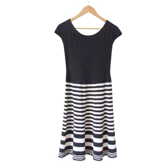 Boden Harriet Knitted Navy Blue White Stripe Dress 6 US Short Sleeves Fit Flare - Picture 1 of 7